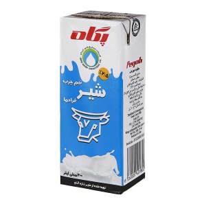 پگاه شیر استریل کم چرب پاکتی 200سی