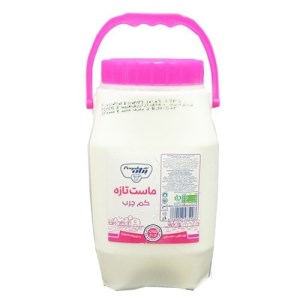 پگاه ماست دبه ای کم چرب 2000 گرم